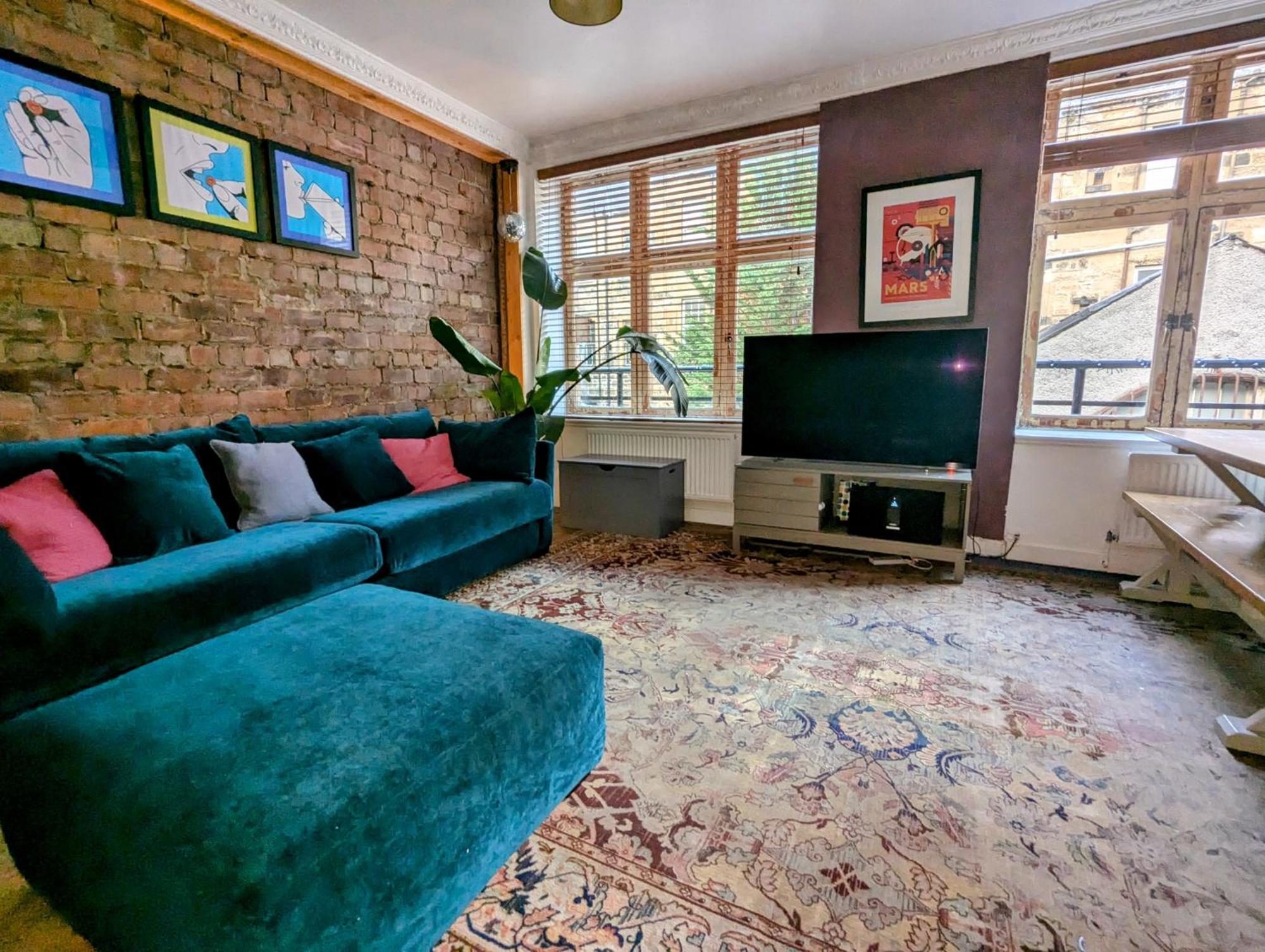 One The Mews — Photos 1
